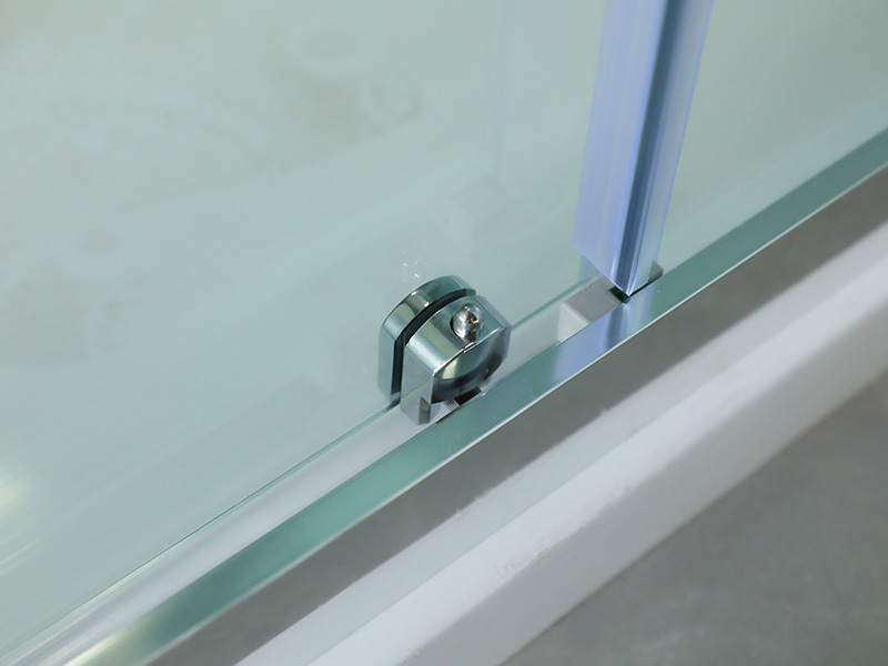 SQUARE liukuva suihkukaappi, kirkas karkaistu lasi painatuksella, valkoinen alumiiniprofiili, kaksireikäinen kahva, tarjottimella SQUARE liukuva suihkukaappi, kirkas karkaistu lasi painatuksella, valkoinen alumiiniprofiili, kaksireikäinen kahva, tarjottimella